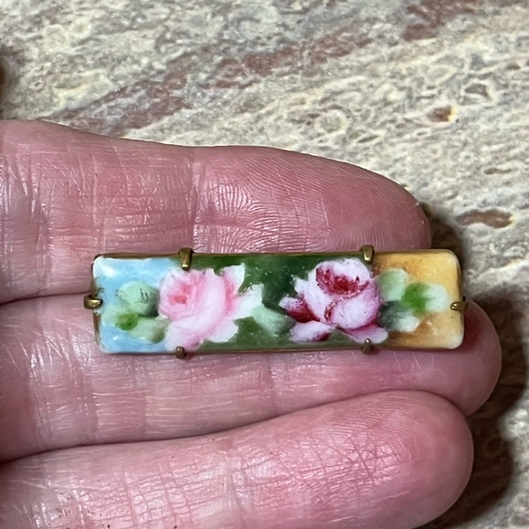 Antique Hand-Painted Floral Design Porcelain Pin/Brooch - Picture 12 of 16